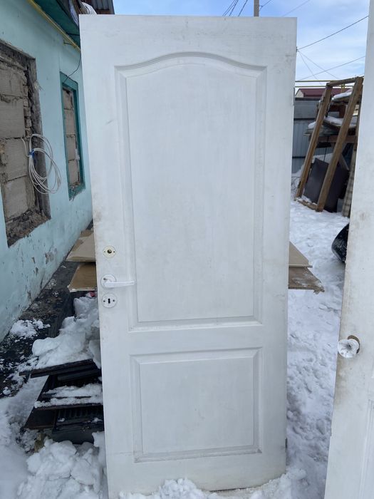 Двери б/у  звоните