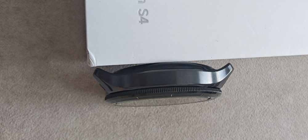 Xiaomi watch S4 full box în garanție pana în data de 13.08.2027