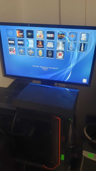 PlayStation 3 SuperSlim 500GB Modat