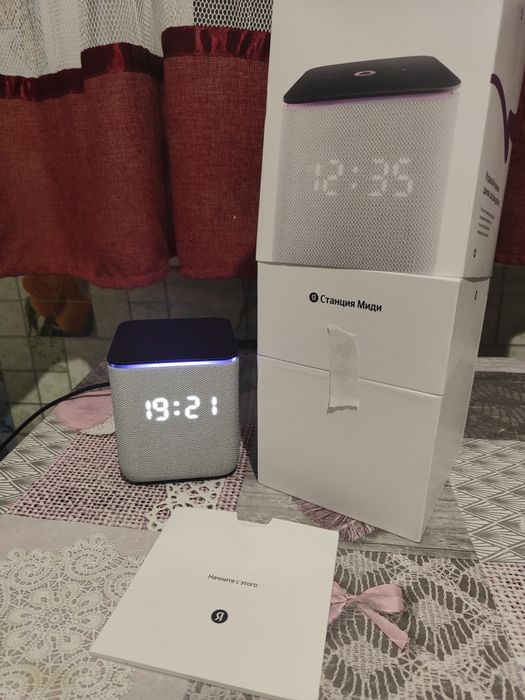 Умная колонка Яндекс Миди