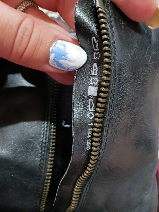 Botine noi din piele naturala,cu model traznet