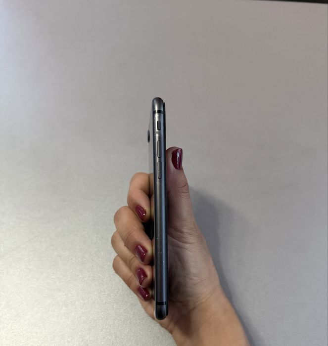 iPhone 8, 64 GB Space Gray