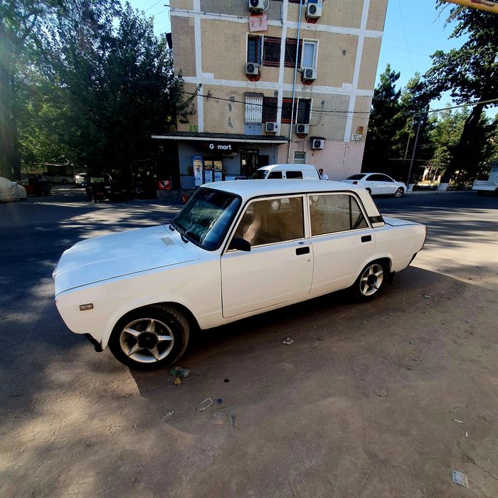 2008 йил 2107 матор приора 1.8 сотилади срочна пул кере