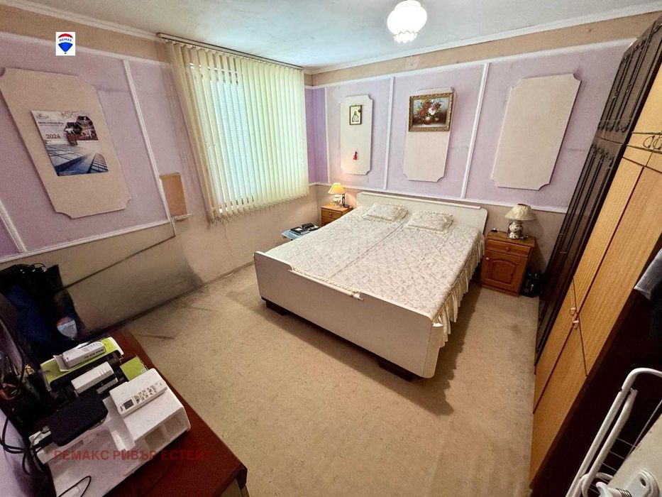 Продава се Къща в Русе, Средна кула - 252 кв.м за 786 €/кв.м - Снимка #9