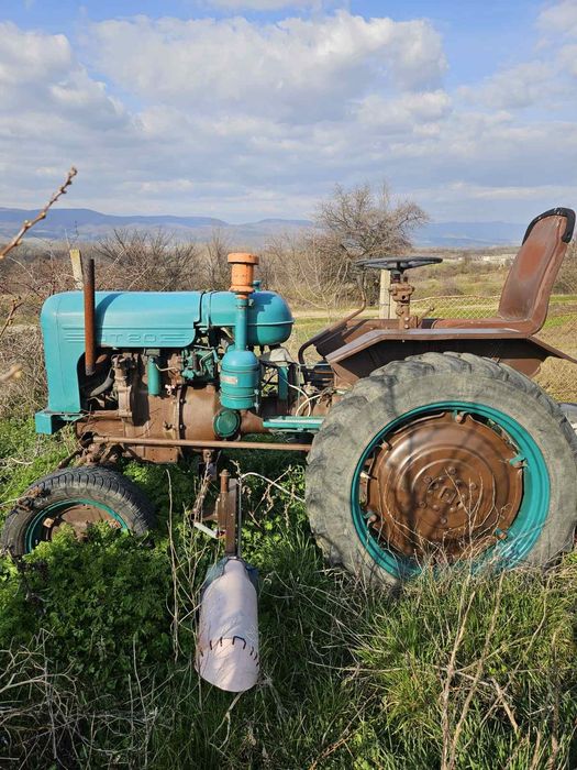 Трактор ДТ 20 след основан ремонт