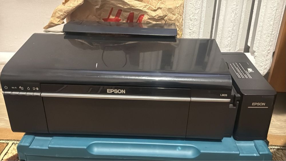 Принтер L805 в хорошем состоянии