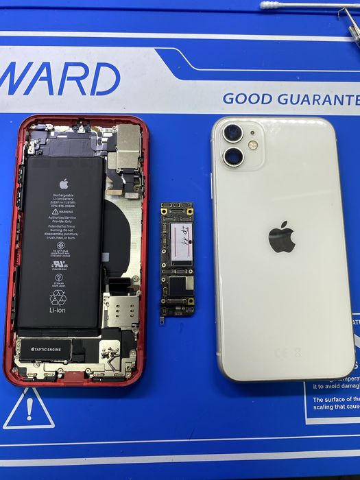 Запчасти на Айфон