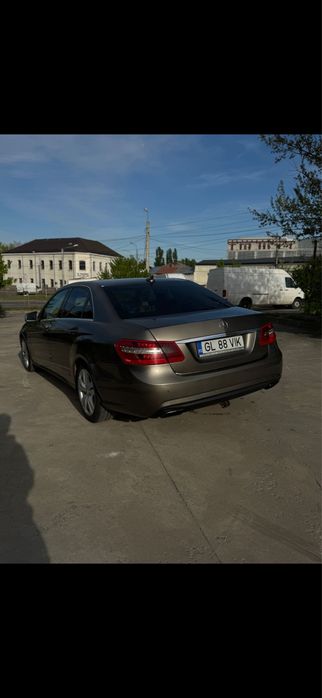 MERCEDES-BENZ E-Class 2012 — imagine 2