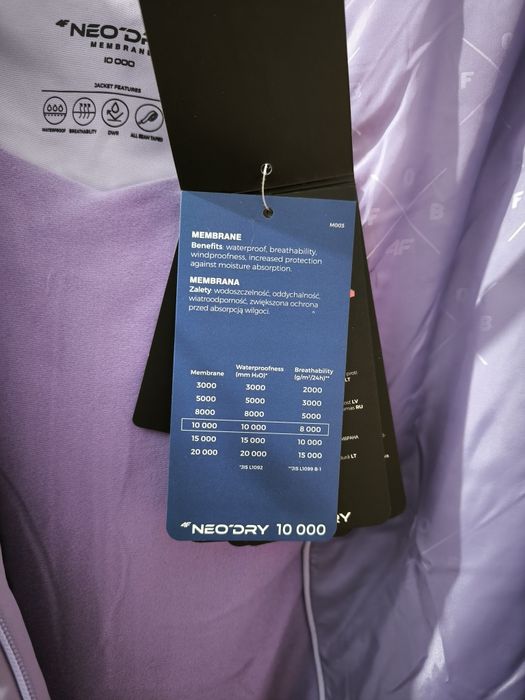 Geacă 4f de snowboard, marime XL,  membrana 10.000 pentru femei -NOUA-