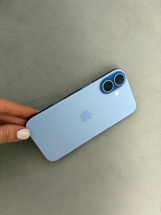 Iphone 17 blue 256 gb ca nou garantie