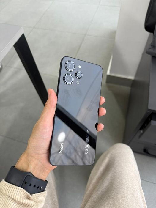 Redmi note 12 ОЗУ 8+4. Память 256гб