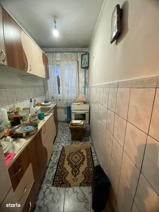 Apartament cu 2 camere ,centrala, termopan, balcon, Narcisa