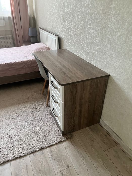 Кровать в спальню