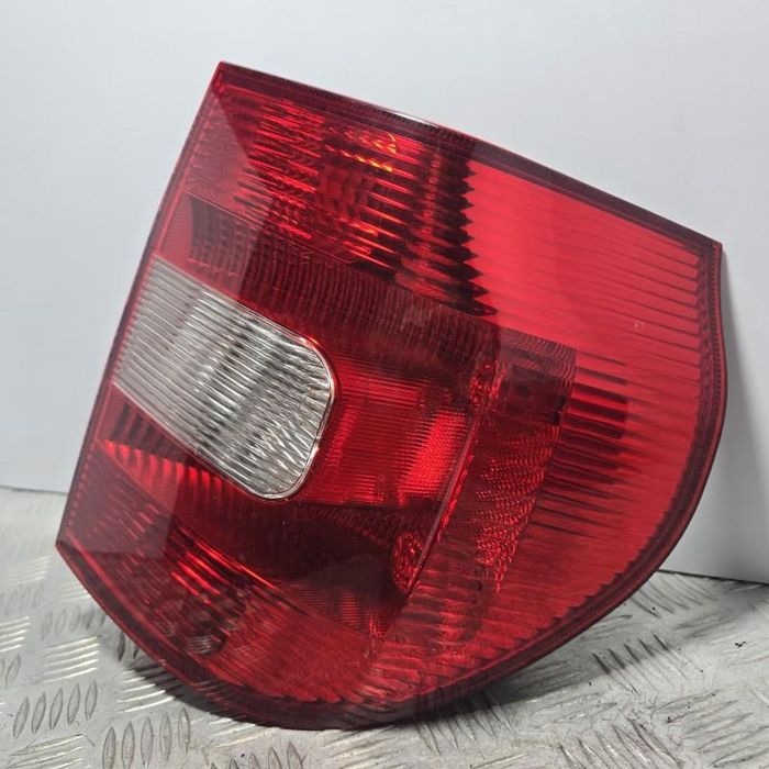 Stop aripa dreapta Skoda Yeti
