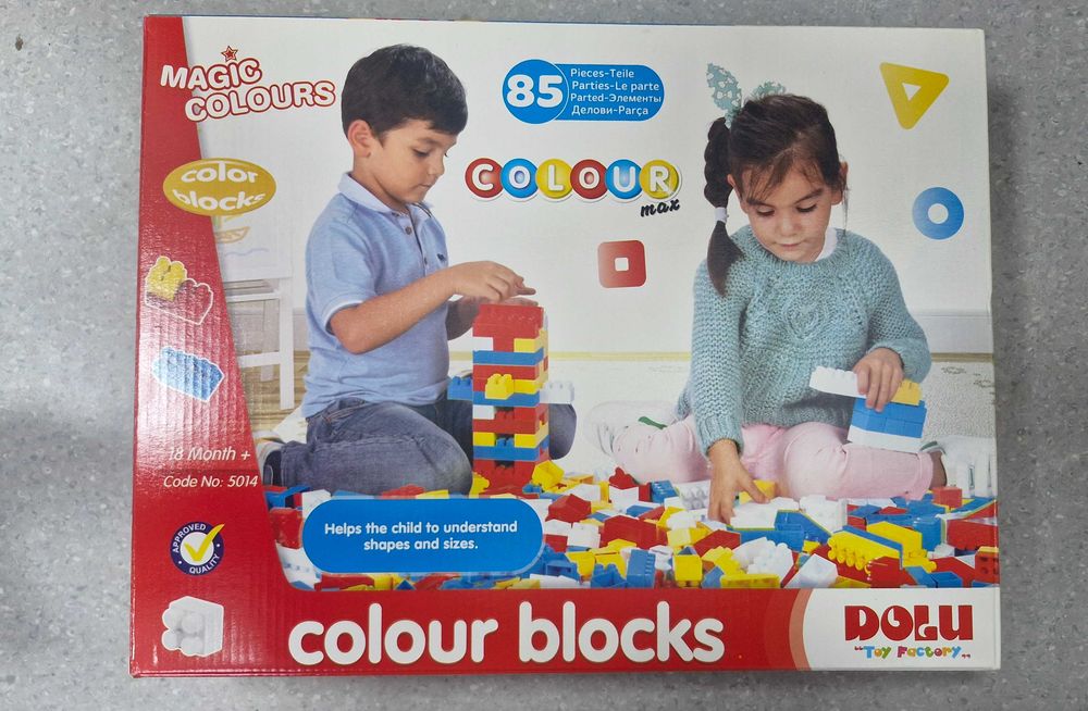 Cuburi de construit colorate Magic Colours