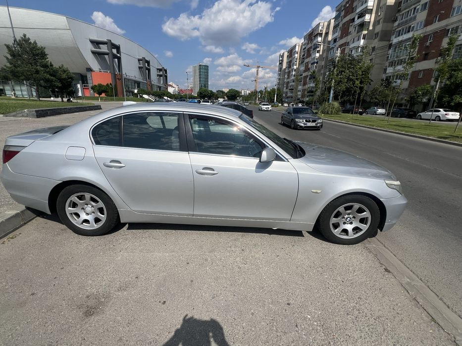 BMW 5 Series 2004 — imagine 2