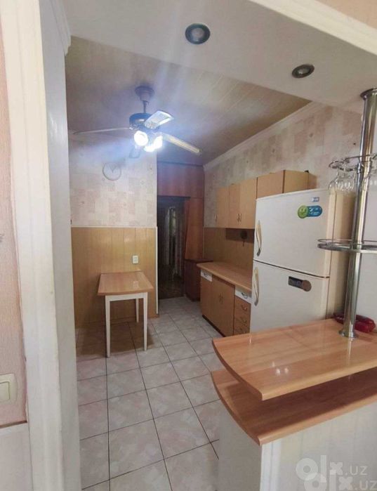 Продаётся 4 ком  2х6 балкон 92 кв  №Д288