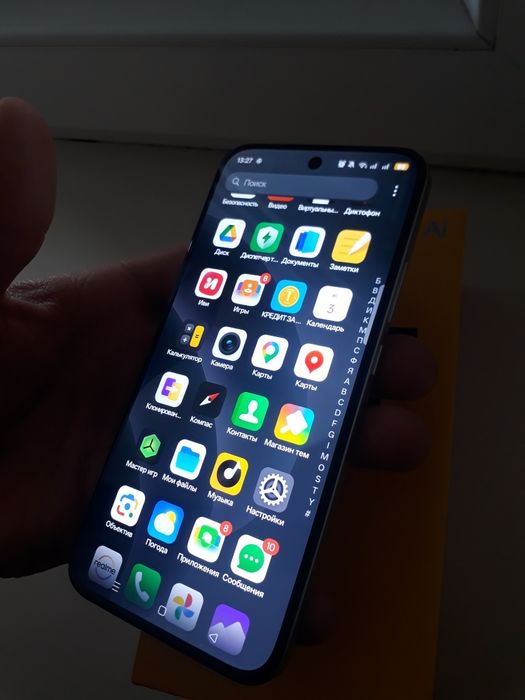 Продам realme 15t новый срочно
