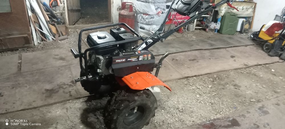 Продам мотоблок Патриот