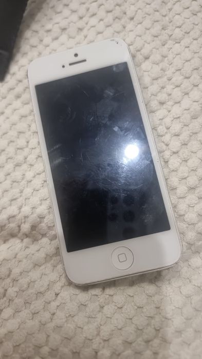 Iphone 5 на запчасти