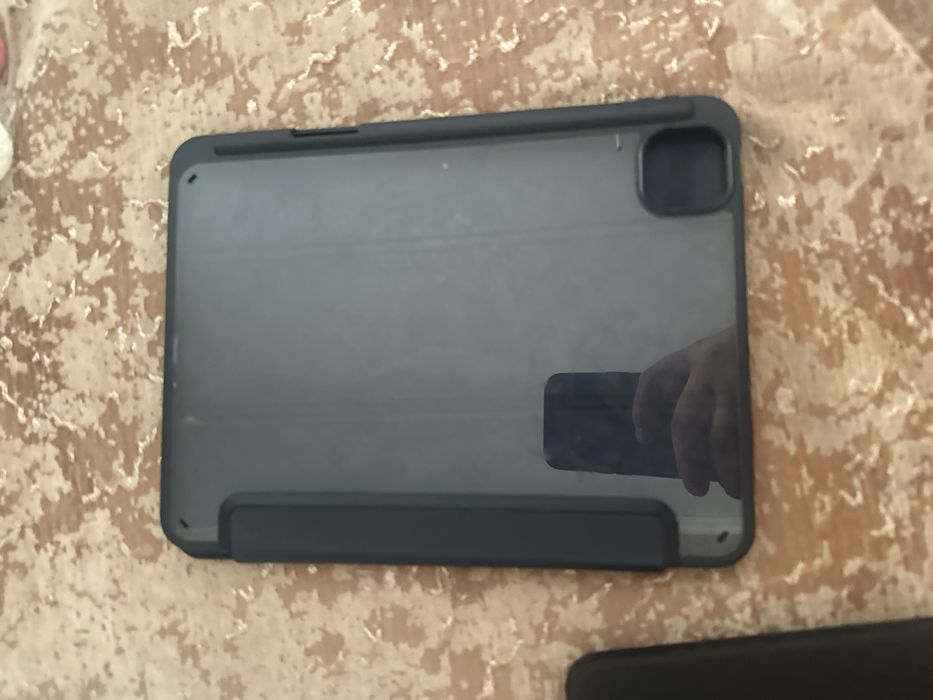 Продам Apple iPad Pro 11 M5, 256WIFI, Space black