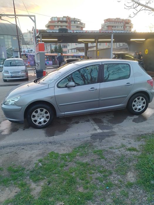 Пежо 307 1.4 16V 2004г.