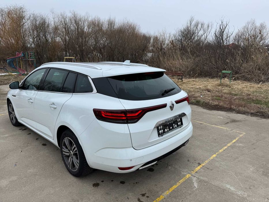 Renault Megane 4 Estate benzina cutie automata 159 TCe 116CP Intens