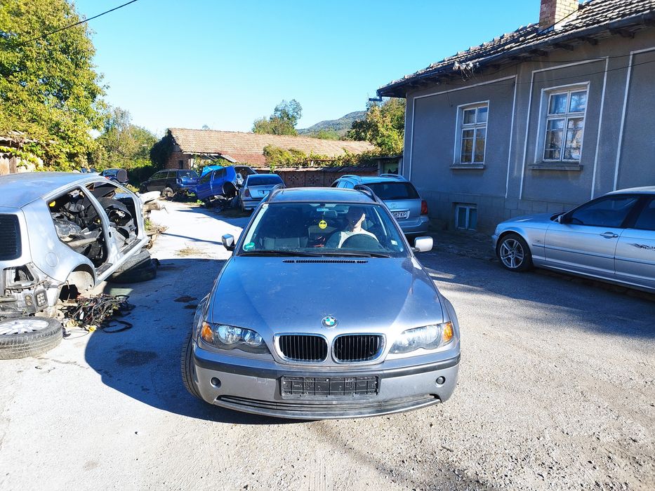 Продавам BMW E46 Фейслифт На Части
