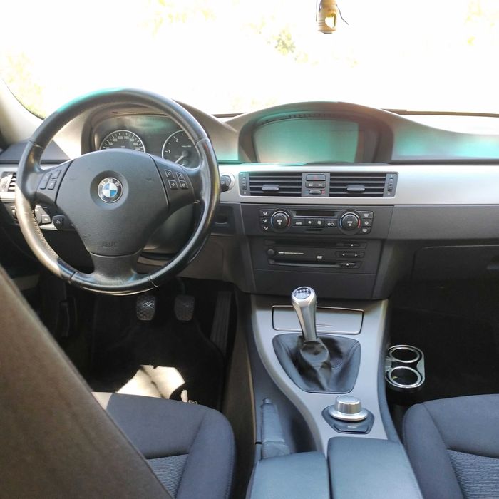 BMW 318  E91/M47/187000 км/ГАРАЖНА/3 КЛЮЧА