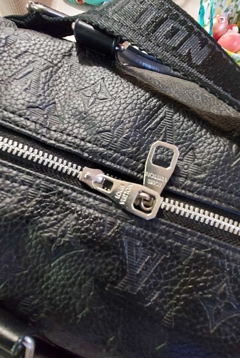 Луксозна пътна чанта Louis Vuitton – стил и практичност