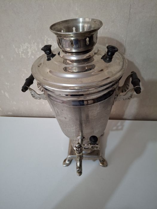 Электрическая  самовар  1989год