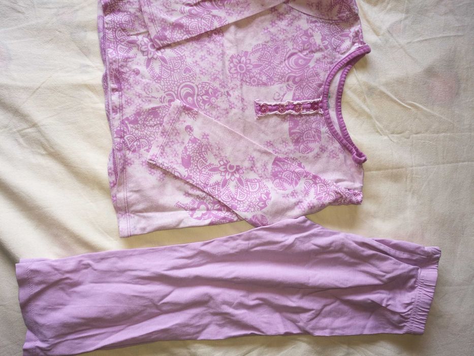 Дрехи за момиче- размер 98 см