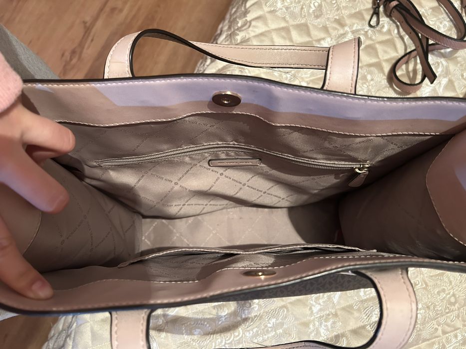 MICHAEL KORS Kenly Large Logo Tote Bag