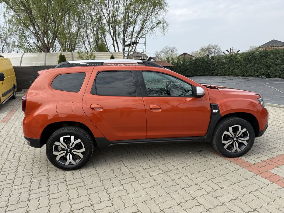 Dacia Duster 1.3 benzina 130 co camera jenti navi