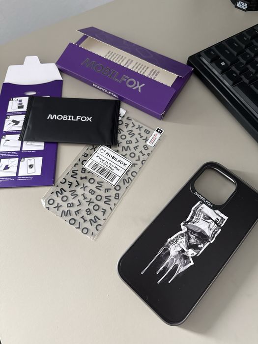 Valentine Day !Husa iphone 16 pro max noua !