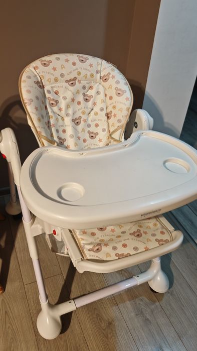Scaun bebe de luat masa