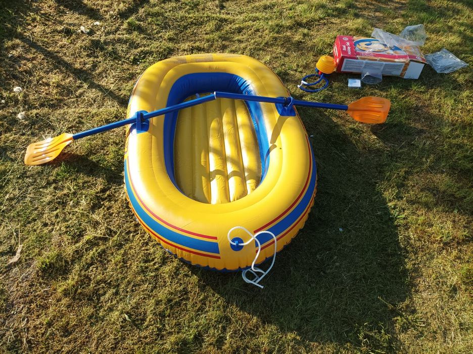 Надуваема детски лодка, нова