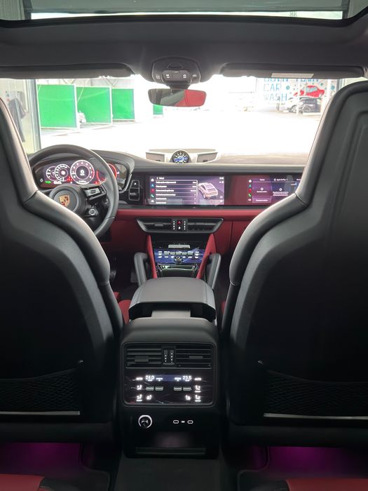 Porsche Cayenne Coupe Black Edition