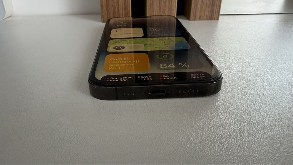 Vand Iphone 14 pro 256 gb memorie