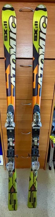 3 чифта ски; цена в описанието;