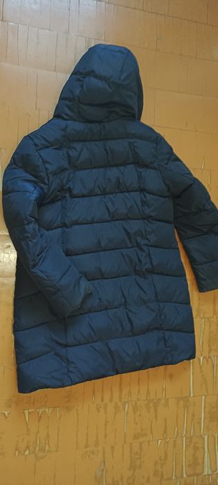 Продам женскую куртку