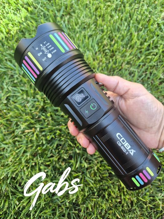 Супер силен LED фенер COBA CB-802-1,3000m