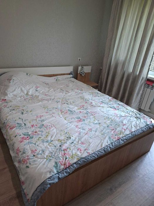 Продам кровать Двуспальная