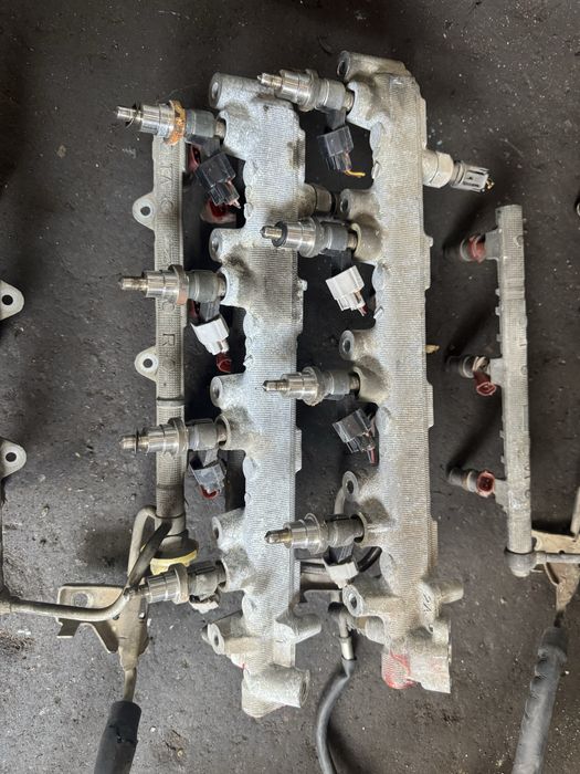 Форсунки авенсис