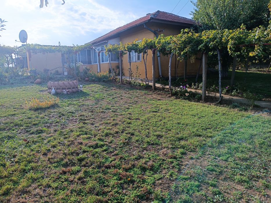 Продава се Къща в с. Ситово, Област Силистра - 70 кв.м за 430 €/кв.м - Снимка #1