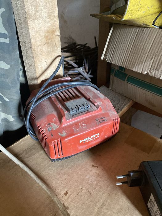 Circular Hilti baterie ,Crafstman 110v ,circular 600 mm