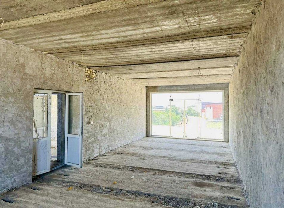 УРГАНЧ туманида 400 кв.м 2-этажли ТУРАР ЖОЙ сотилади.