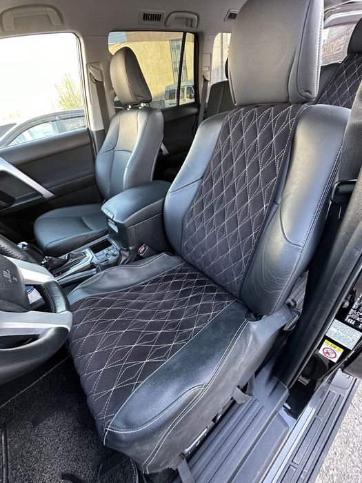 Чехлы на Land Cruiser Prado 150