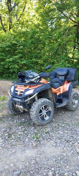 Vând atv Cf moto 800!