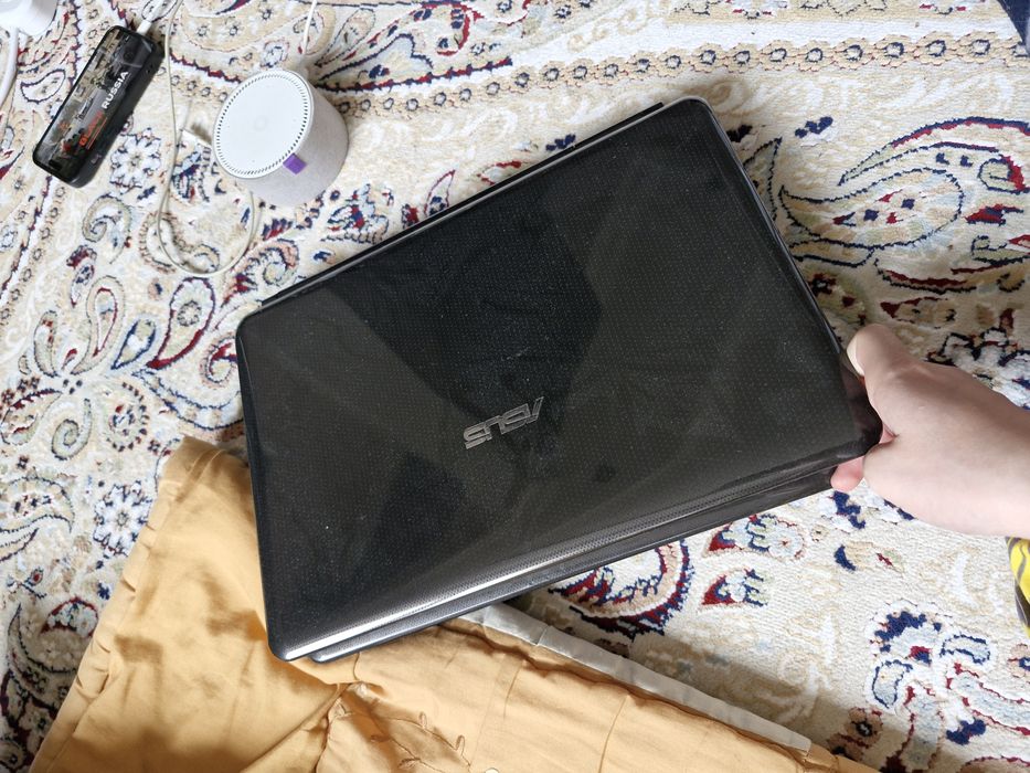 Ноутбук хорошо работает